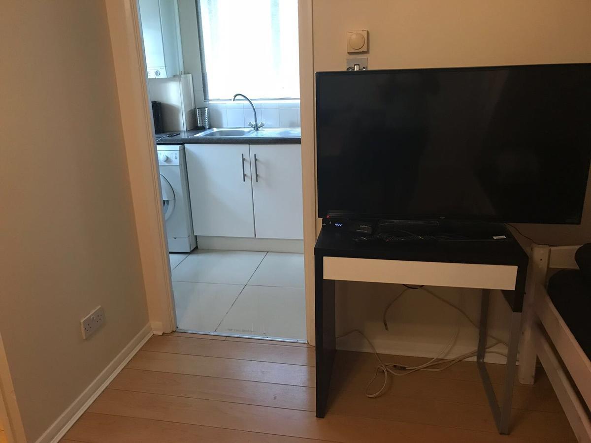 Waltham Abbey Private Property Luaran gambar